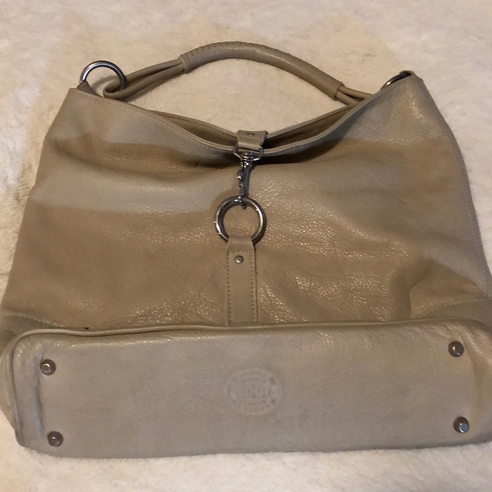 Roots leather bag